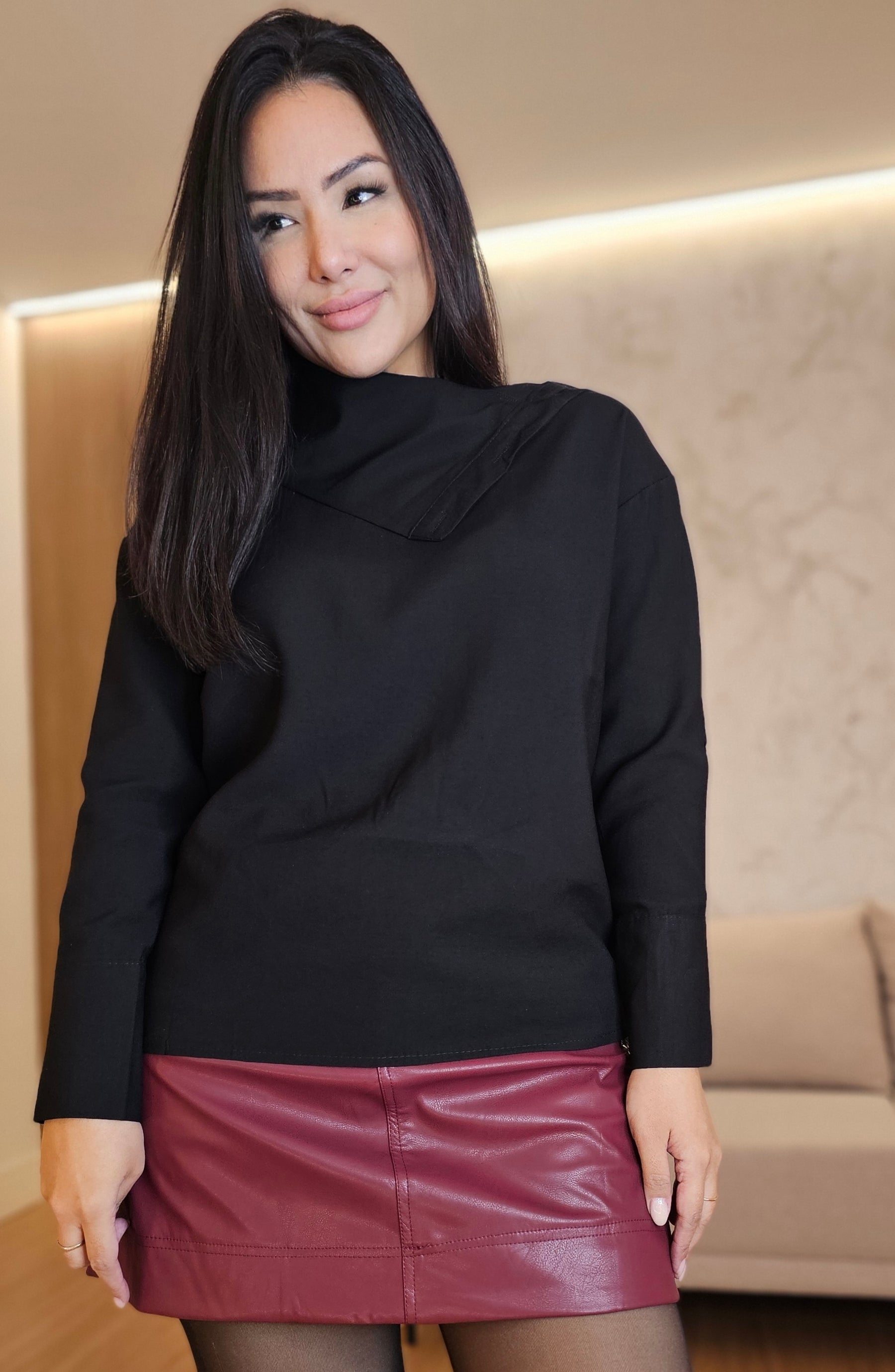 Camisa estruturada Feminina preta