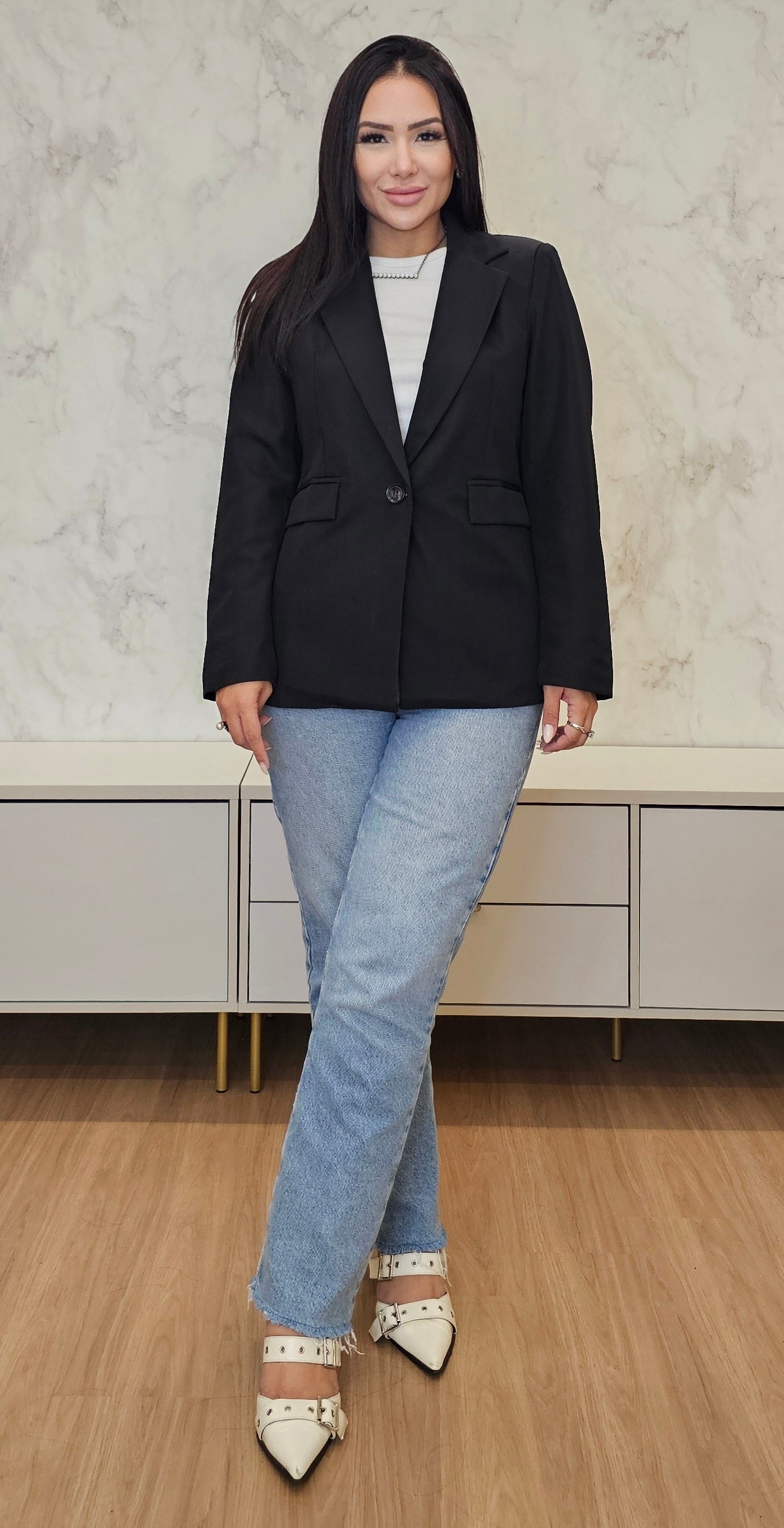 Blazer Feminino Preto de Alfaiataria Forrado