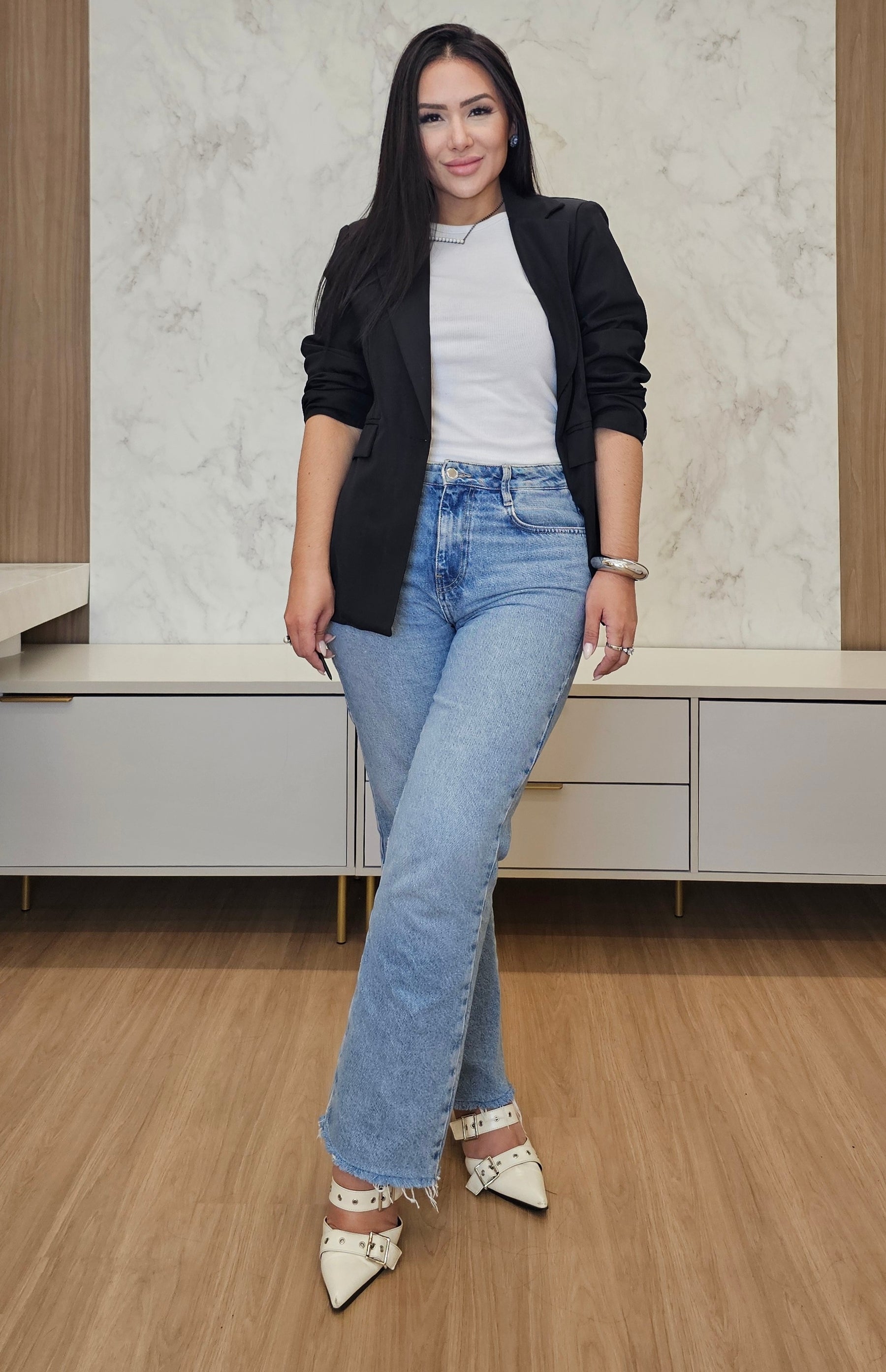 Blazer Feminino Preto de Alfaiataria Forrado