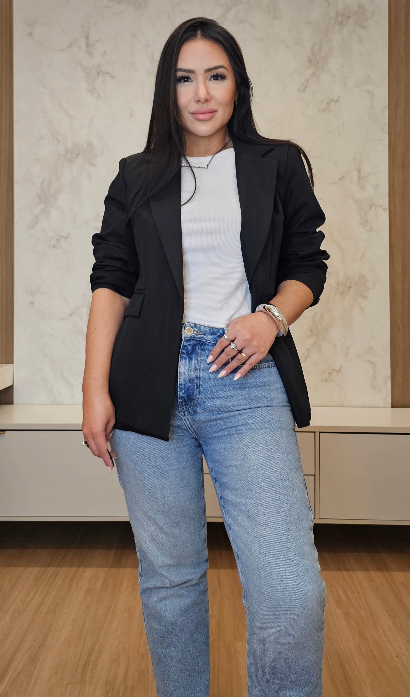 Blazer Feminino Preto de Alfaiataria Forrado