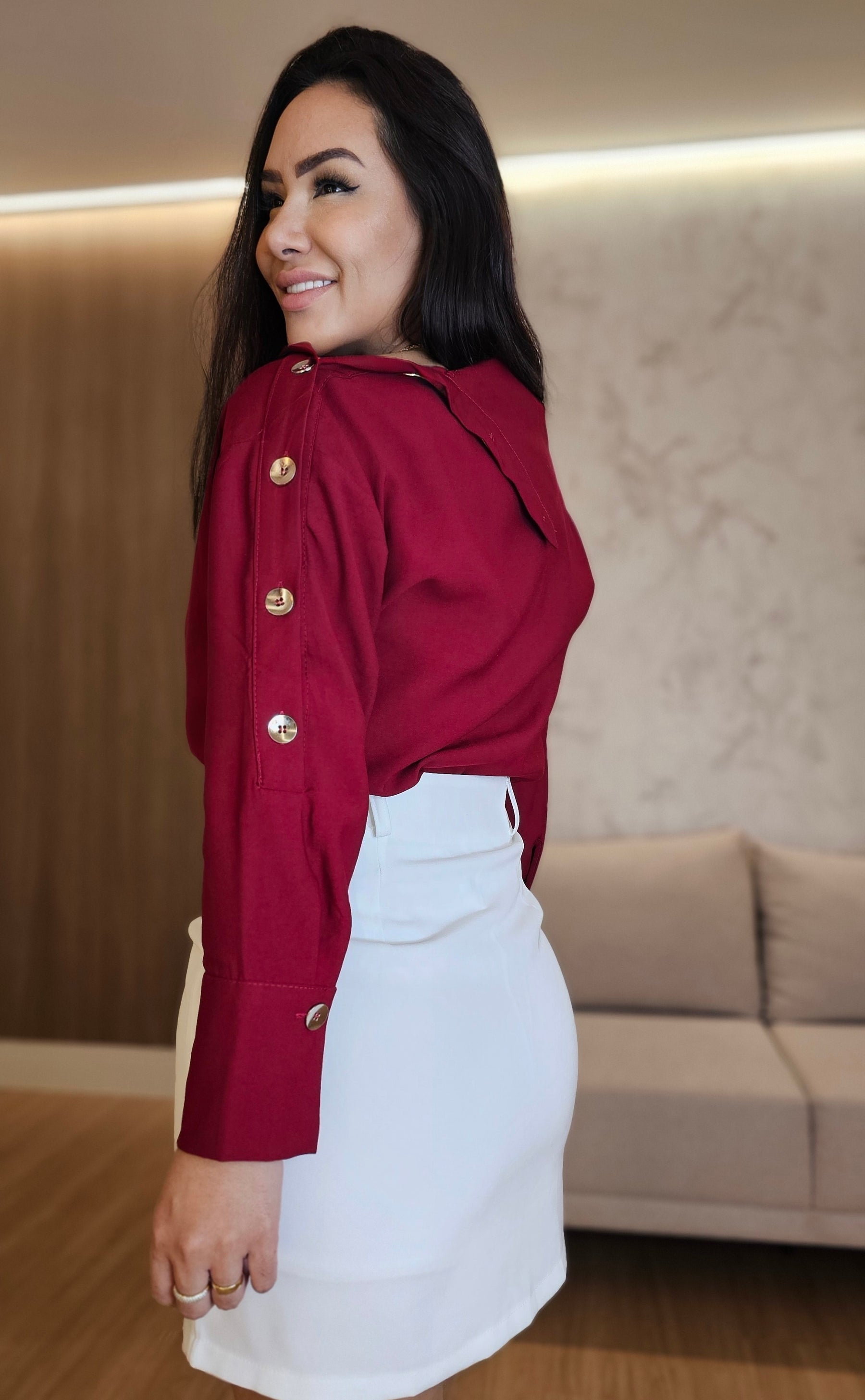 Saia branca com forro em alfaiataria