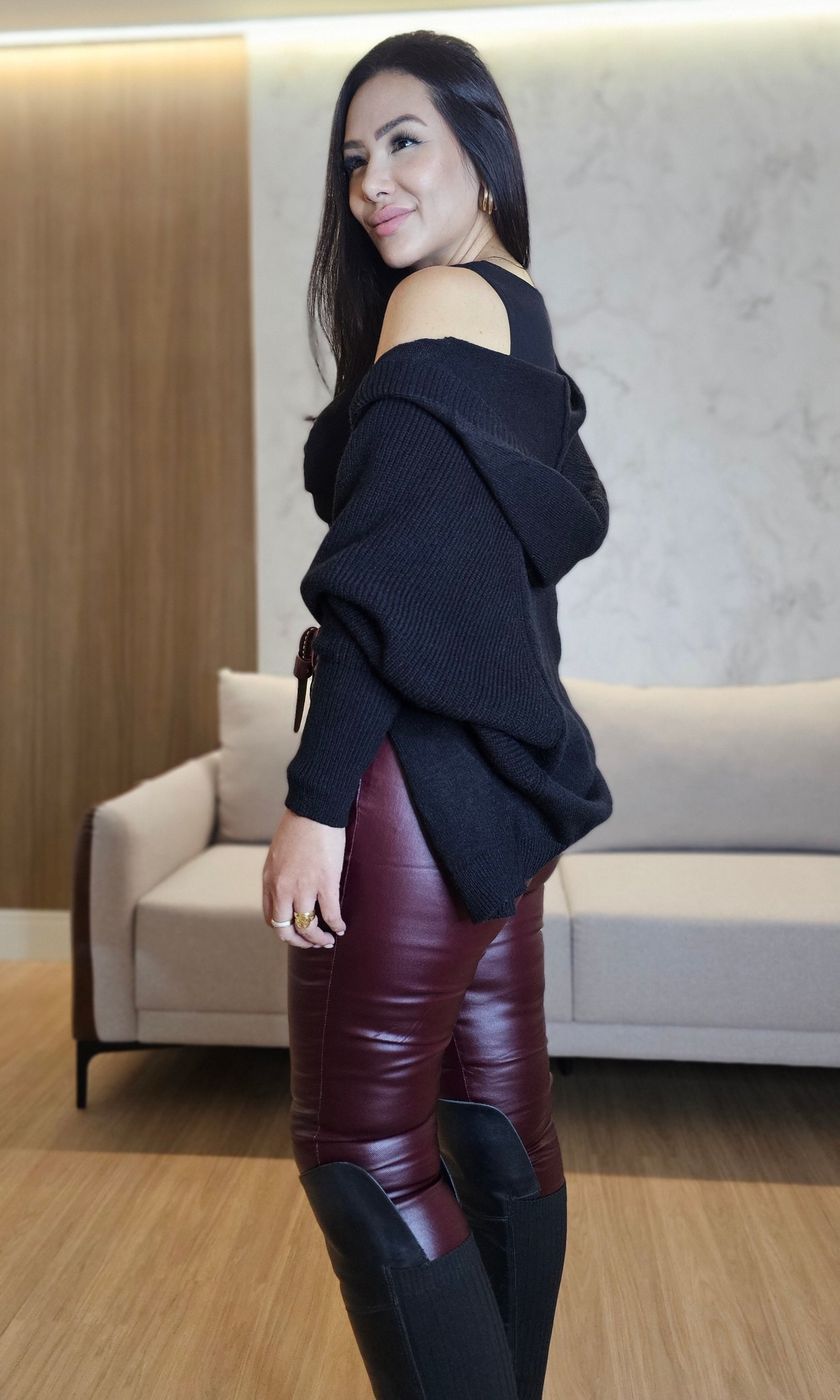 Cardigan Feminino de Tricot com Capuz – Preto