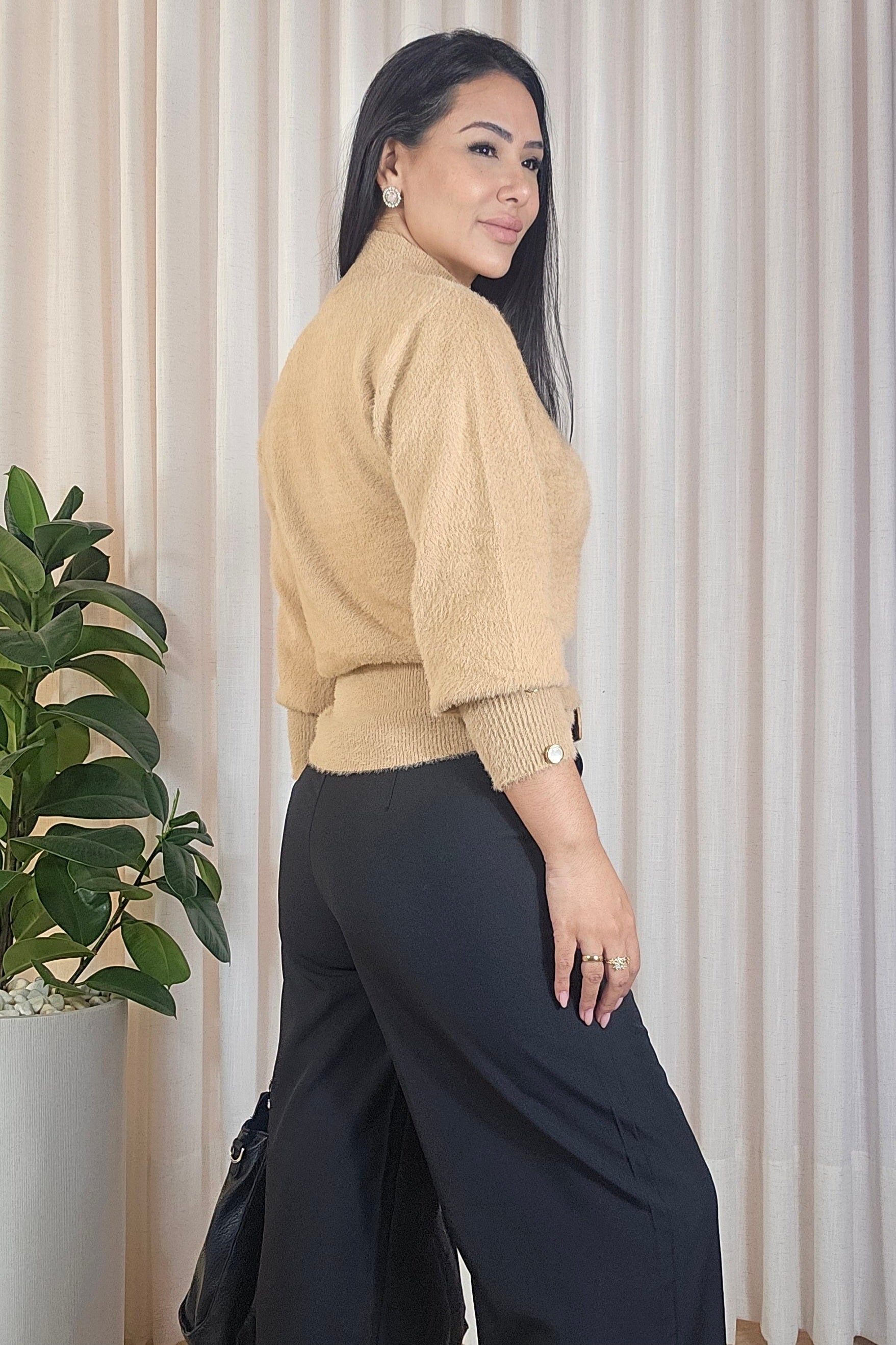 Blusa Helena em Tricot Peluciado premium - em cores