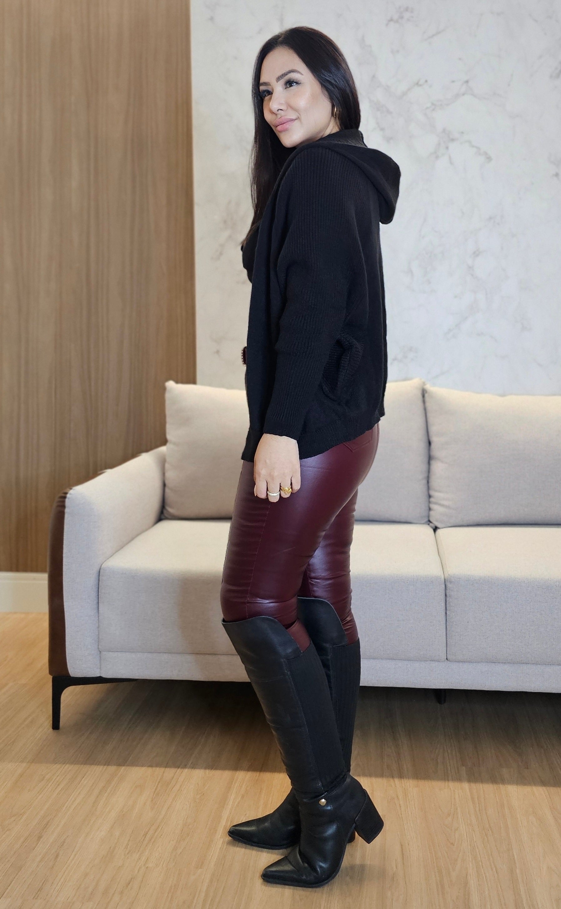 Cardigan Feminino de Tricot com Capuz – Preto