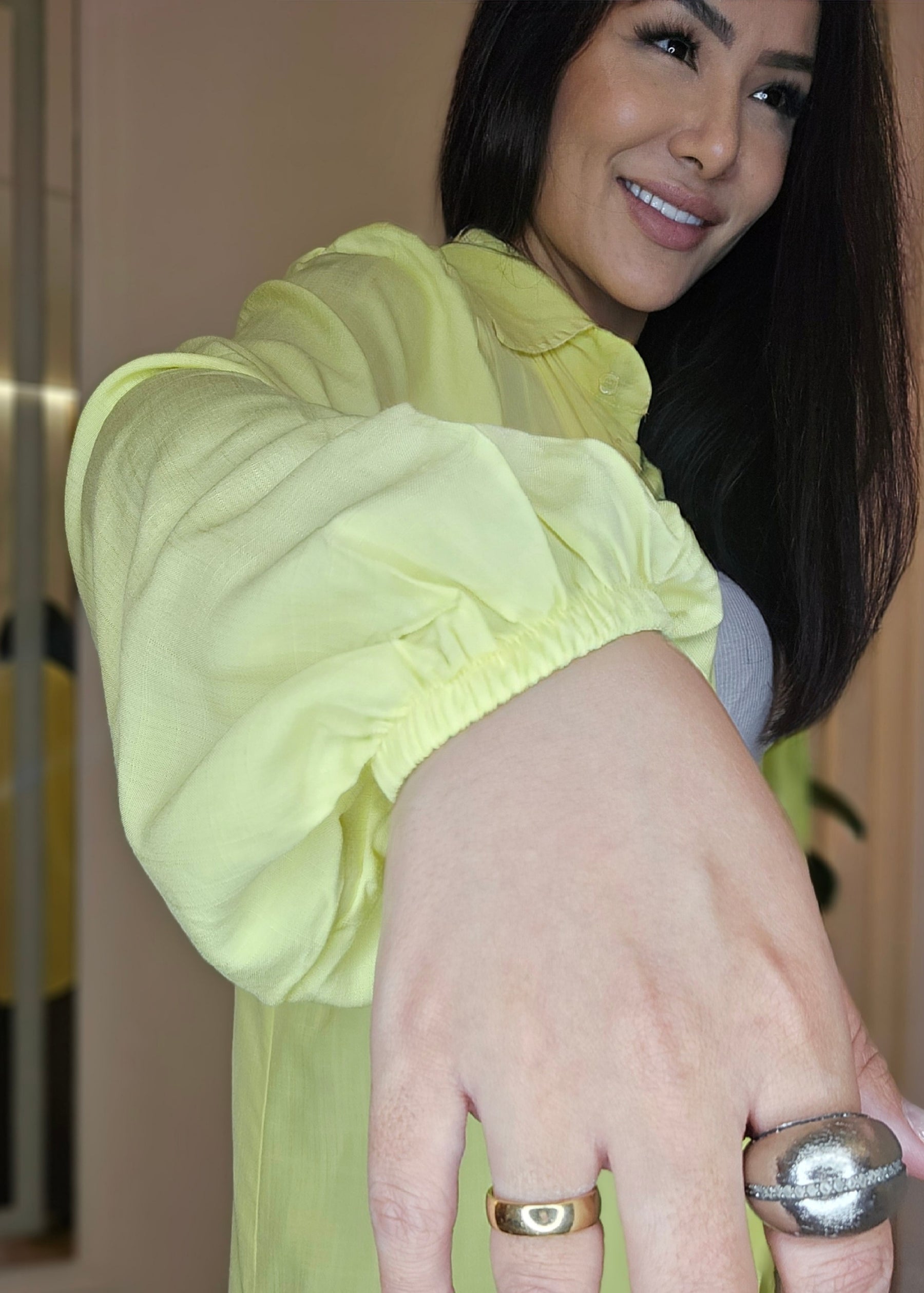 Chemise em cores variadas