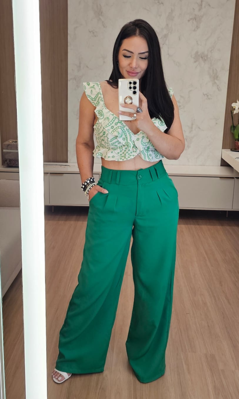Calça Pantalona feminina verde em Alfaiataria com cintura alta - Yuri