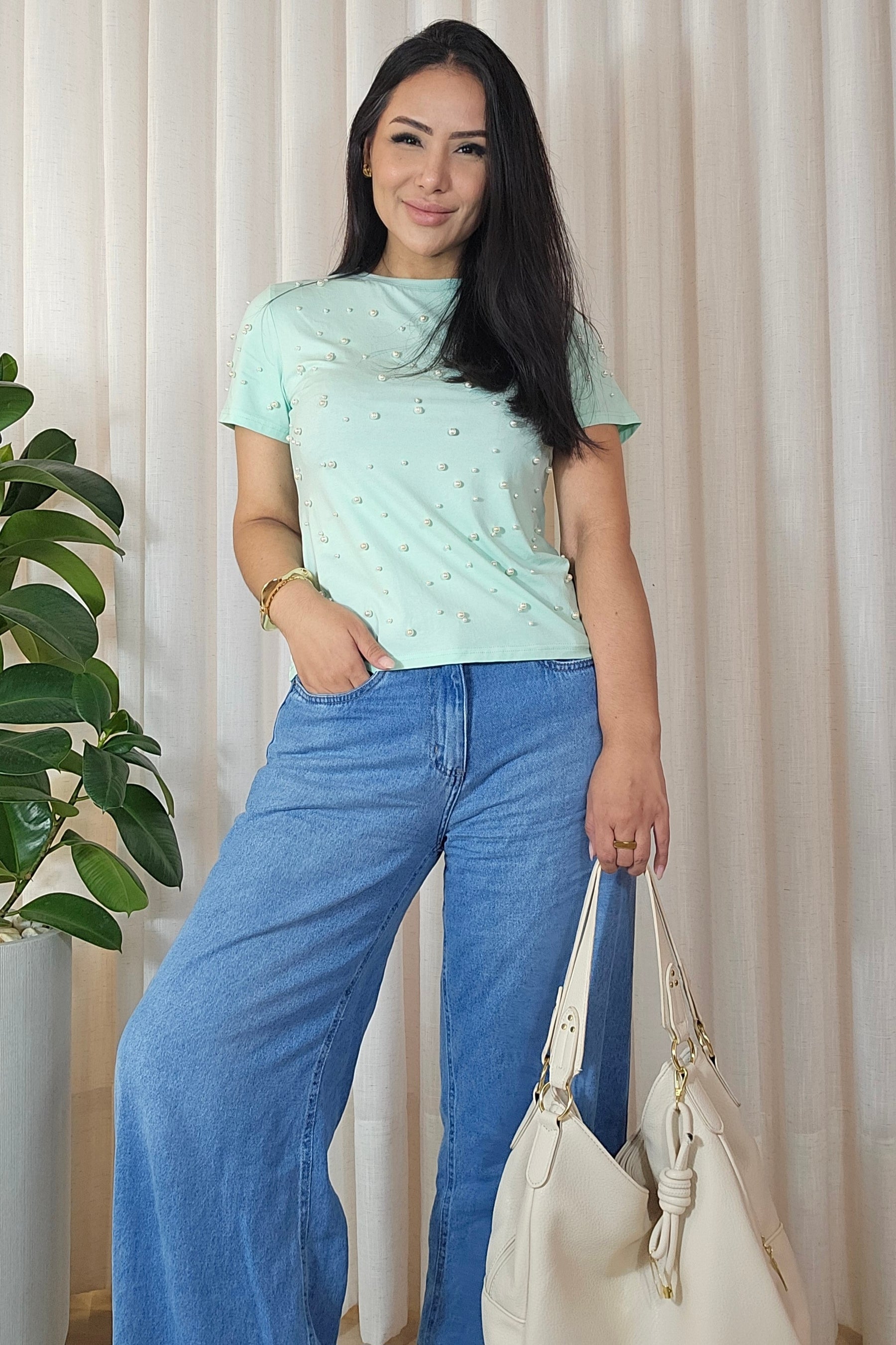 Blusa Lara em Algodão com aplique de pérolas - Em cores