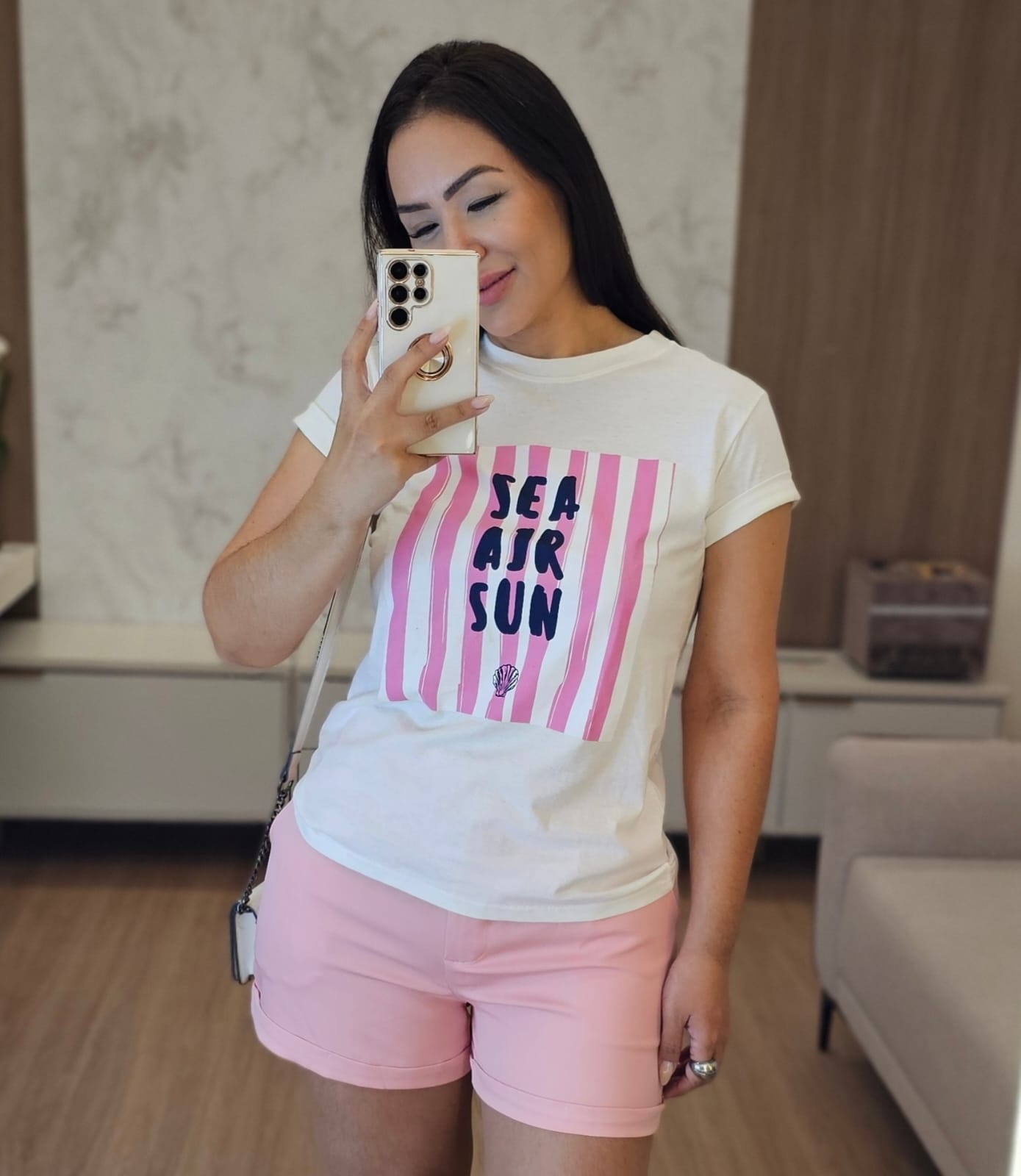 T-shirt feminina SEA AIR SUN Estampada em algodão