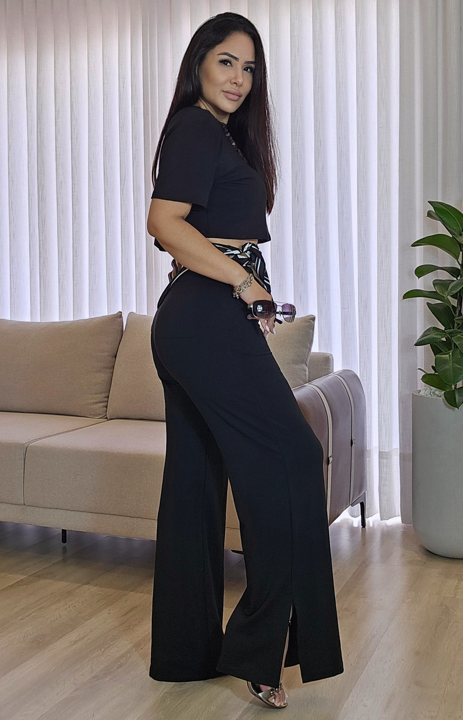 Conjunto Feminino Preto em Viscose Premium com Elastano