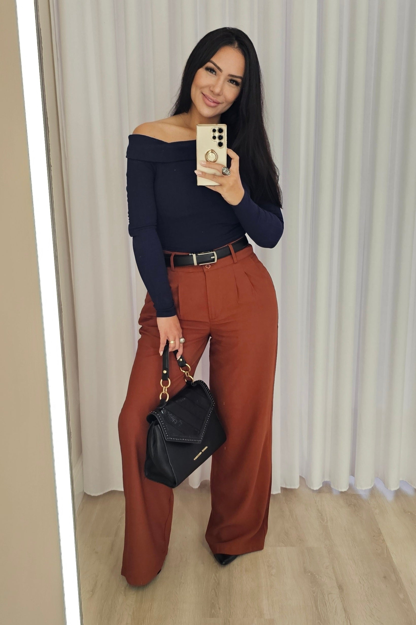 Calça feminina Pantalona marrom em alfaiataria