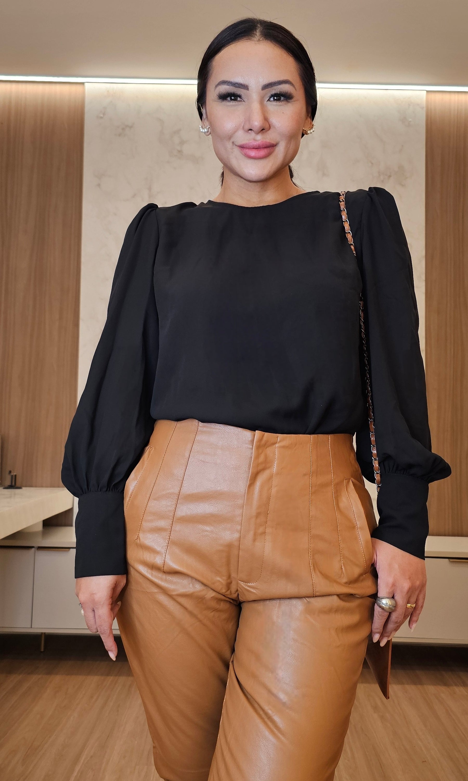 Calça feminina caramelo em PU modelo Zara - Cintura alta