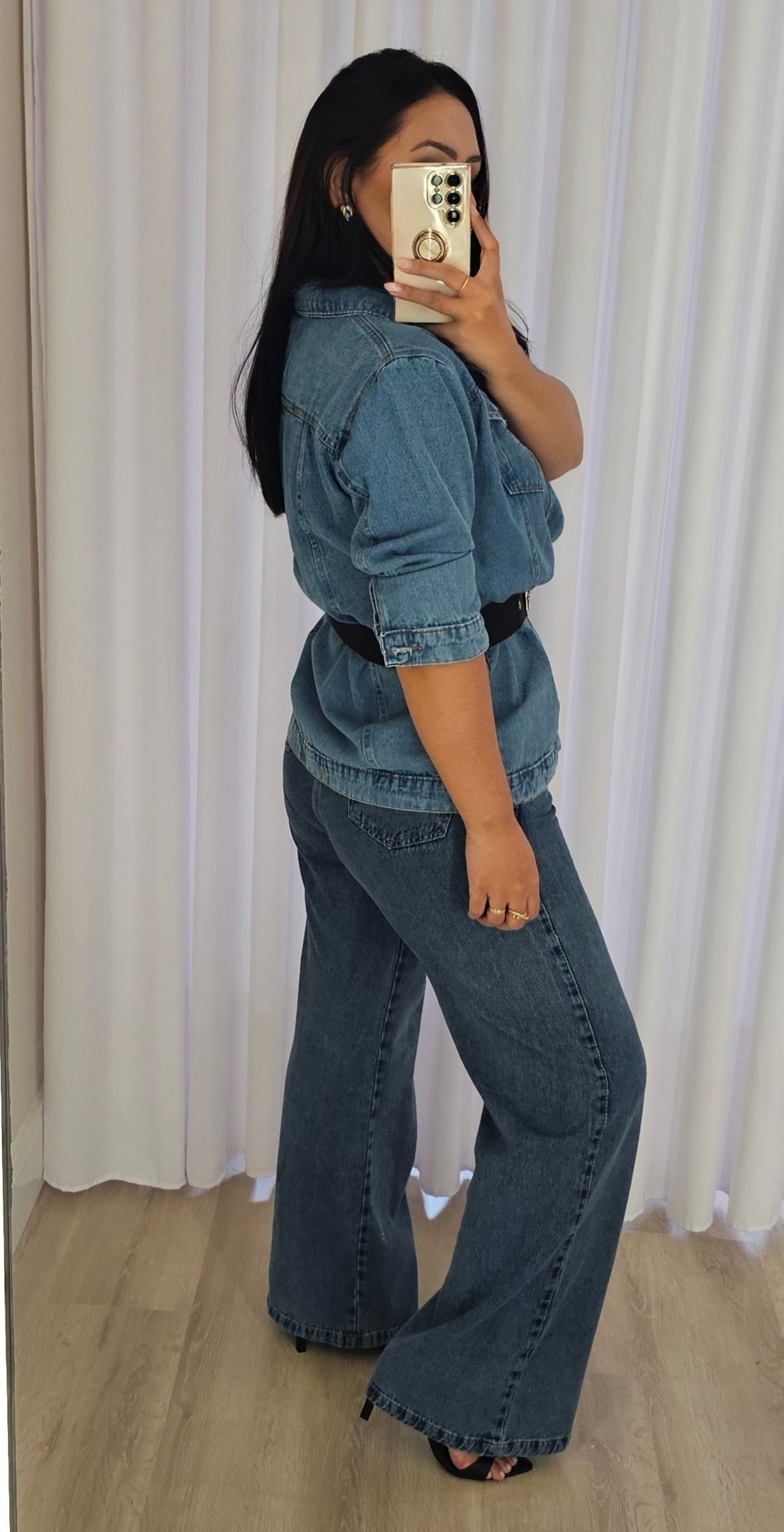 Camisa feminina oversized de jeans estruturado 100% algodão - moderna e atemporal