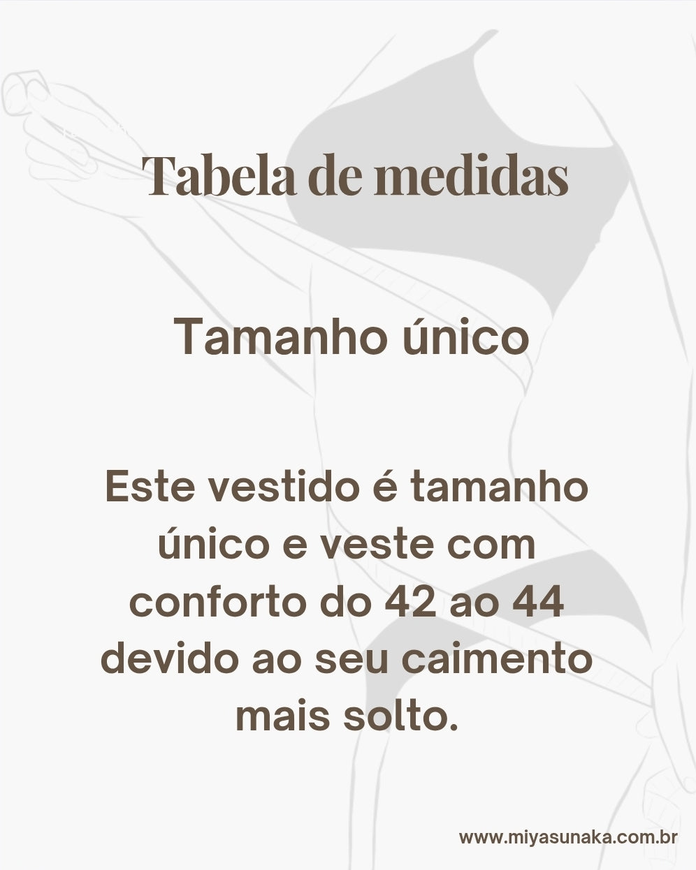 Vestido Midi nude de tecido leve e fluido com Alças Largas, bolsos e fechamento delicado nas costas