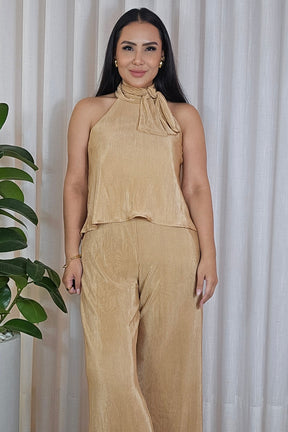 Conjunto Feminino Plissado com brilho acetinado