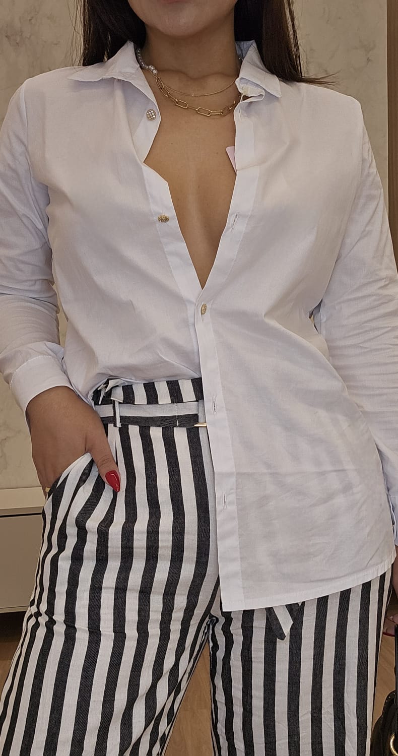 Calça feminina Listrada com faixa