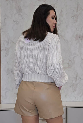 Short feminino em PU Premium - Bege