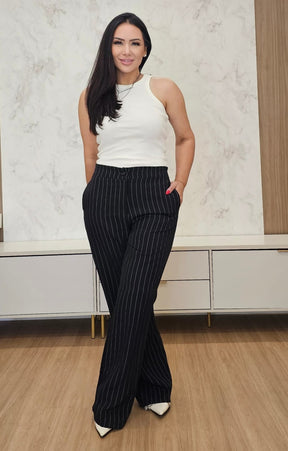 Regata feminina com decote nadador na cor Off-White em ribana premium - Rita
