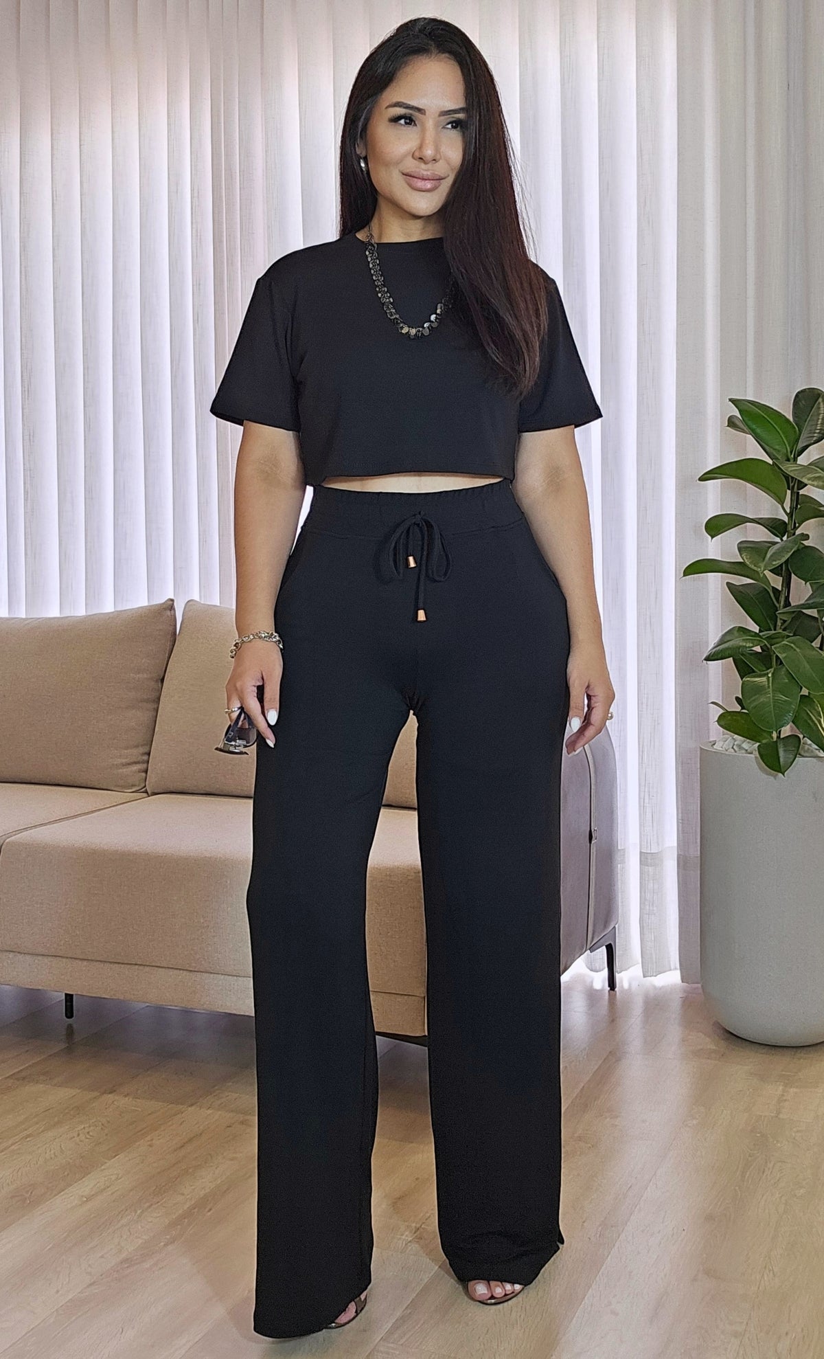 Conjunto Feminino Preto em Viscose Premium com Elastano