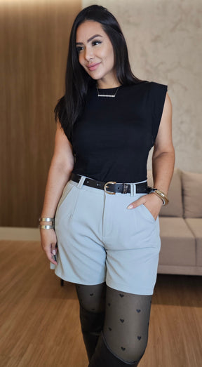 Short Feminino de Alfaiataria Premium azul claro