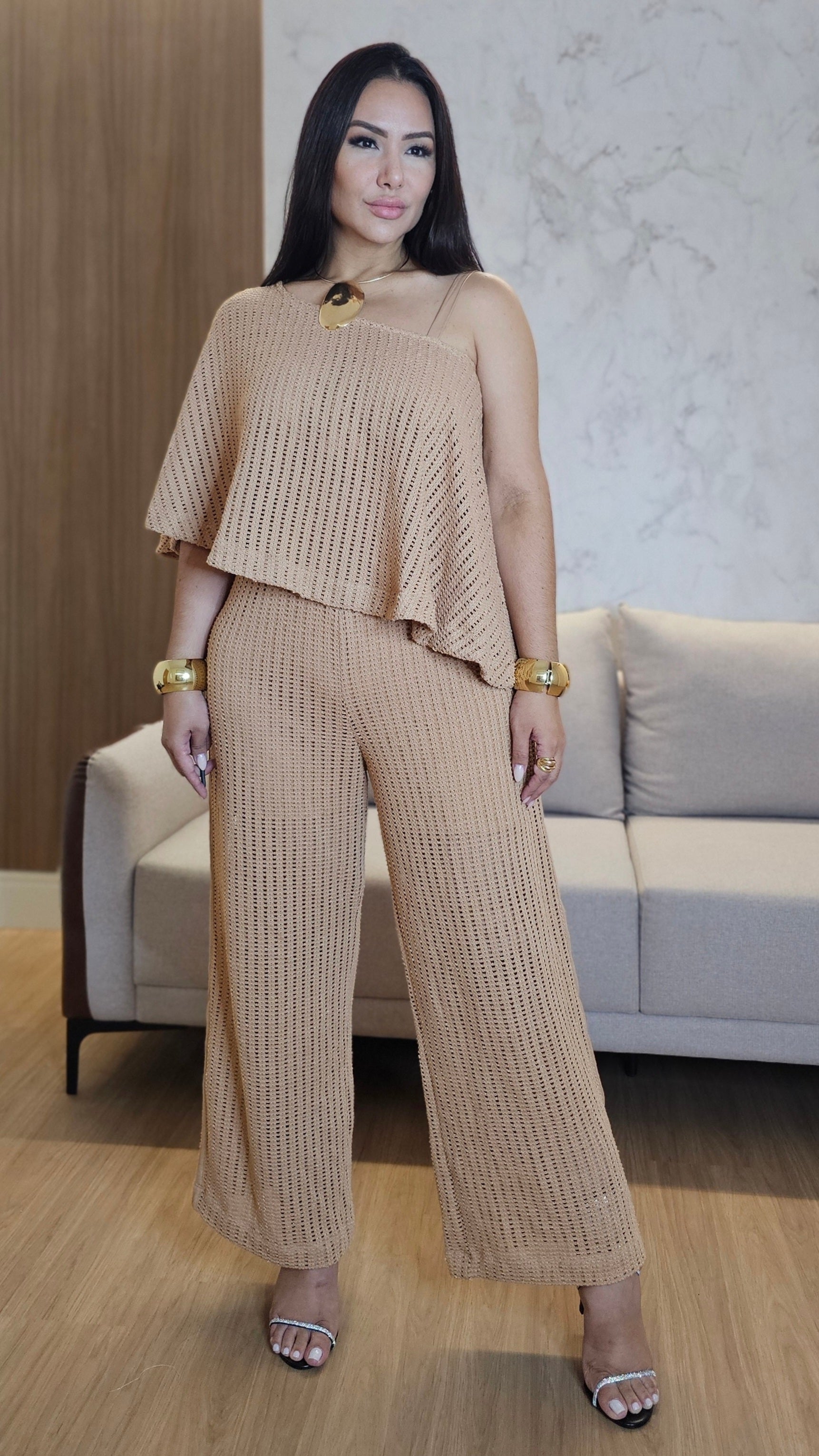 Conjunto Feminino de Tricô Premium Nude – Blusa Versátil e Calça com Dupla Possibilidade de Uso