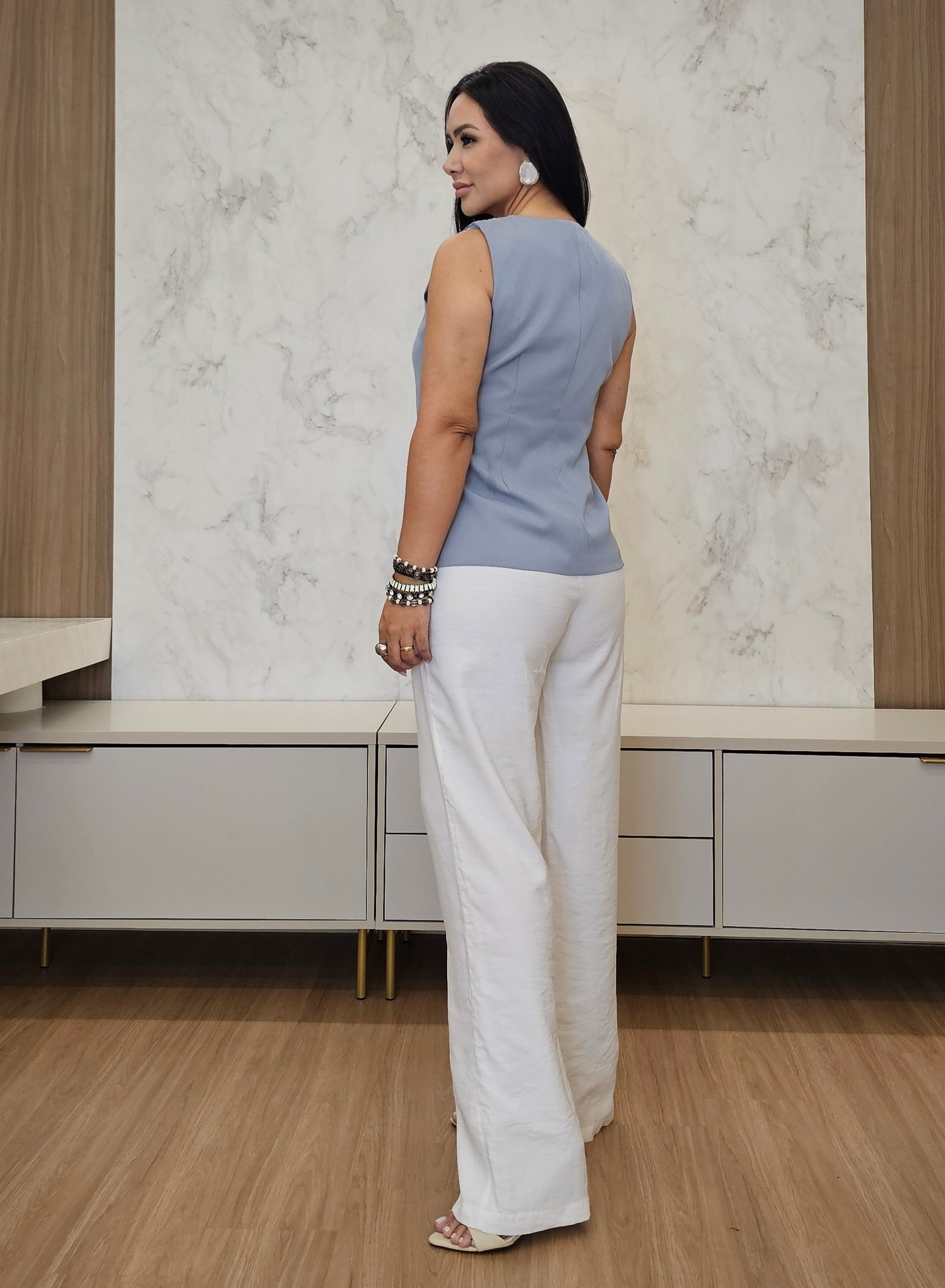 Calça feminina de alfaiataria e cós alto - Kátia