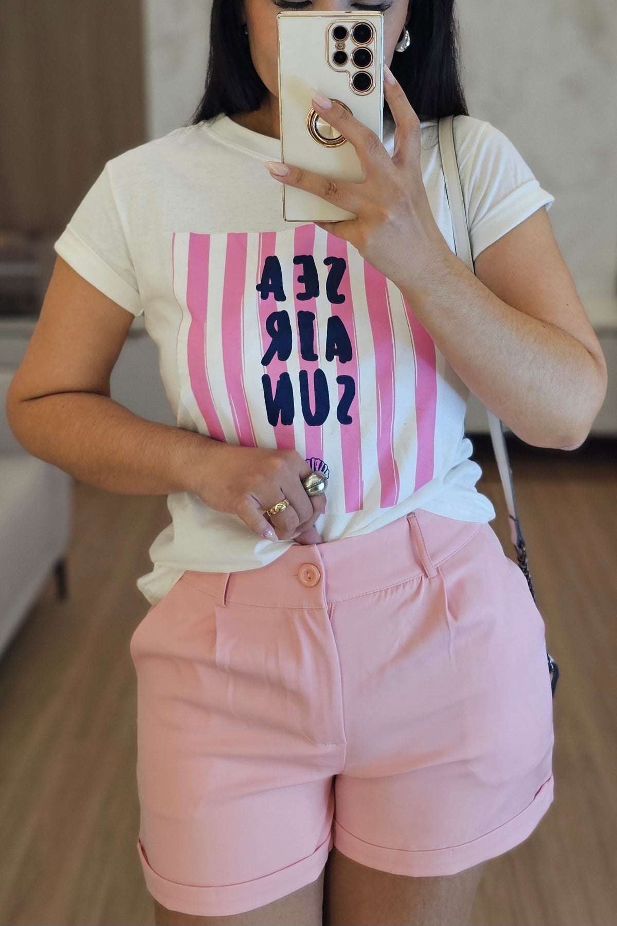 Short Feminino de Alfaiataria Rosa