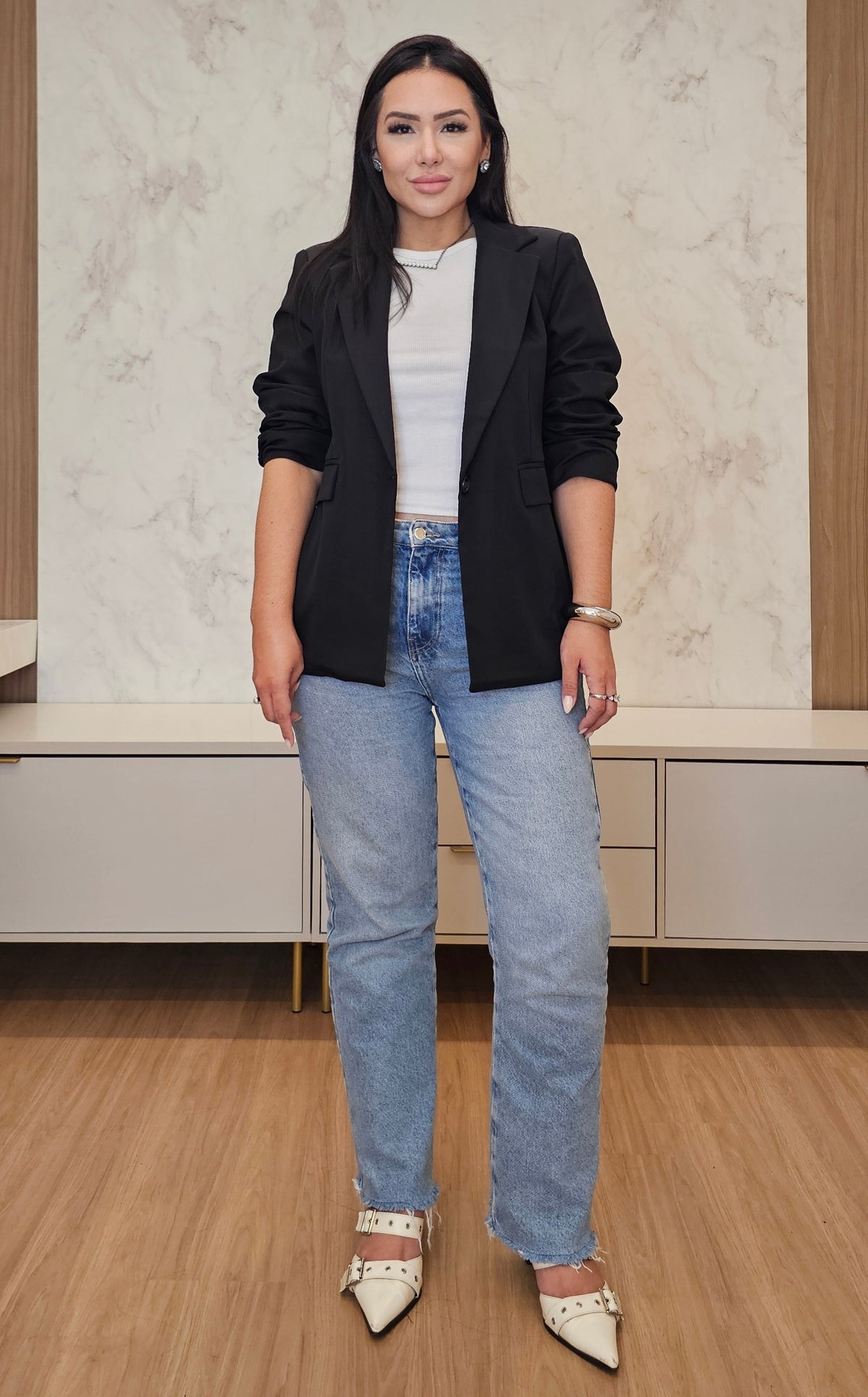 Blazer Feminino Preto de Alfaiataria Forrado – Modelagem Elegante e Atemporal