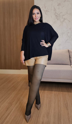 Blusa Feminina Preta Manga Longa – Modelagem Ampla e Elegante
