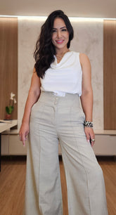 Calça feminina de barras amplas na cor bege claro - Kelly