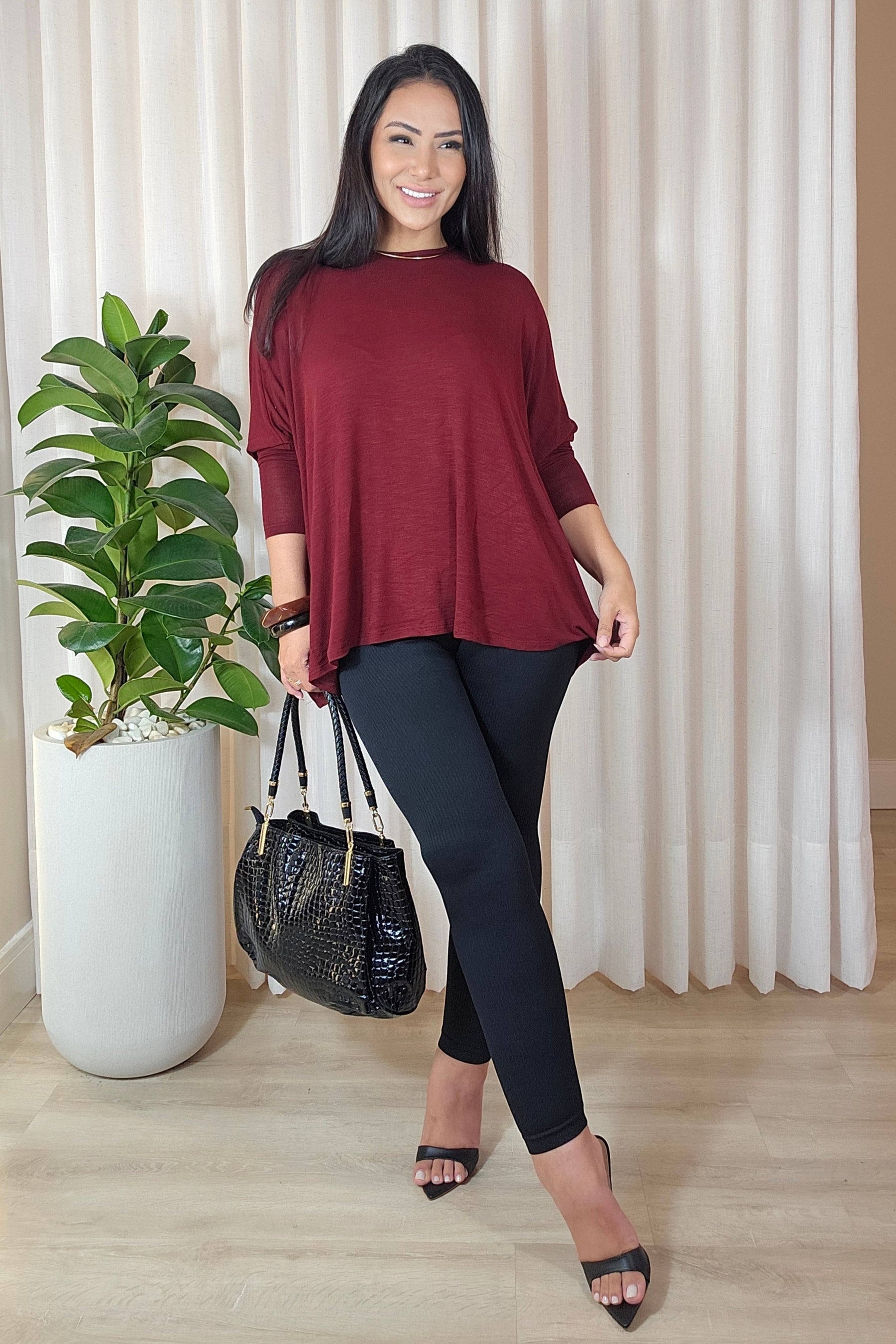 Blusa ampla Flávia - em cores