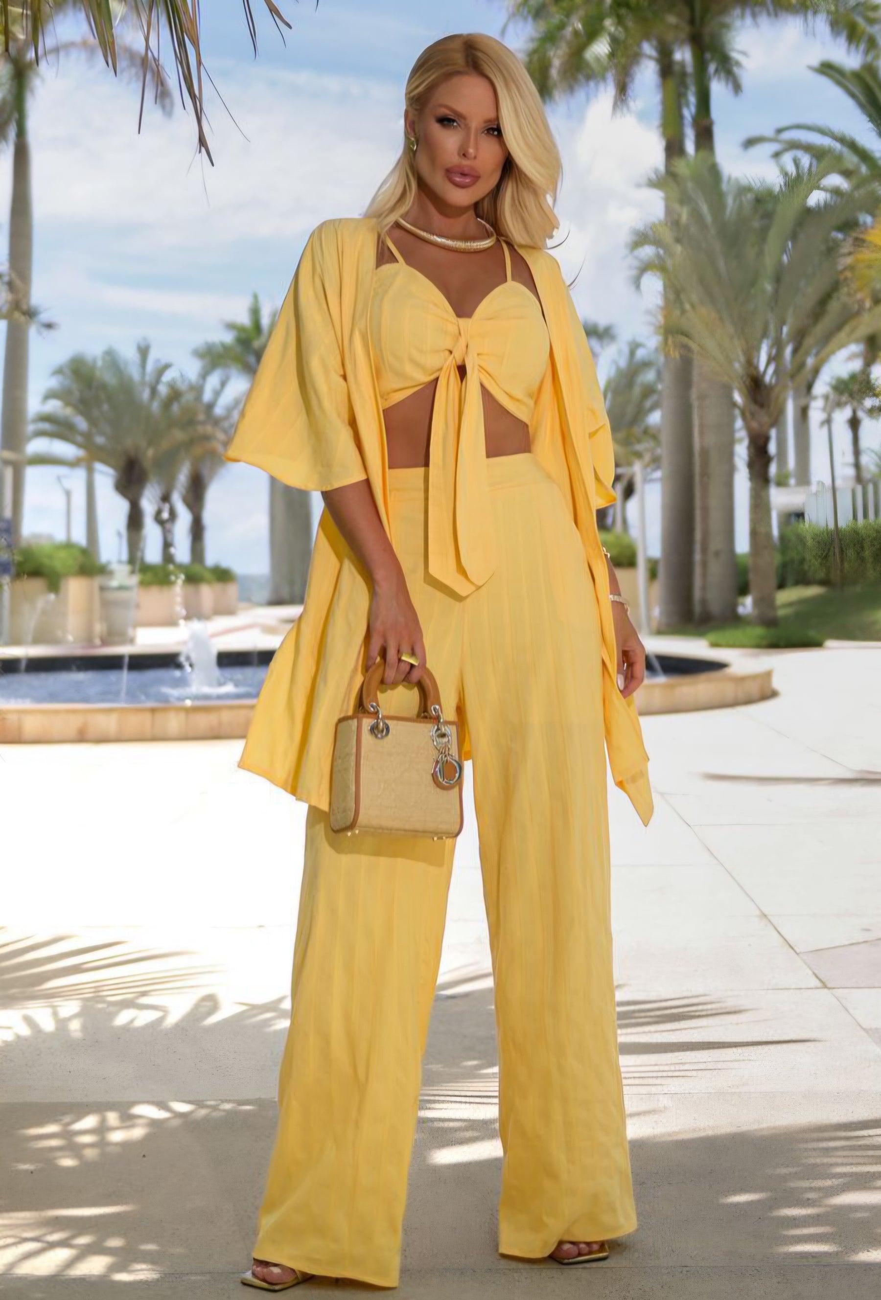 Trijunto Feminino com Kimono em cores