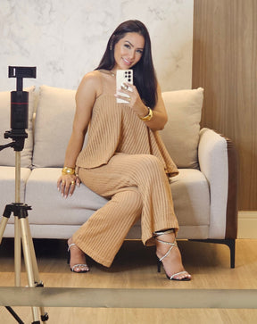 Conjunto Feminino de Tricô Premium Nude – Blusa Versátil e Calça com Dupla Possibilidade de Uso