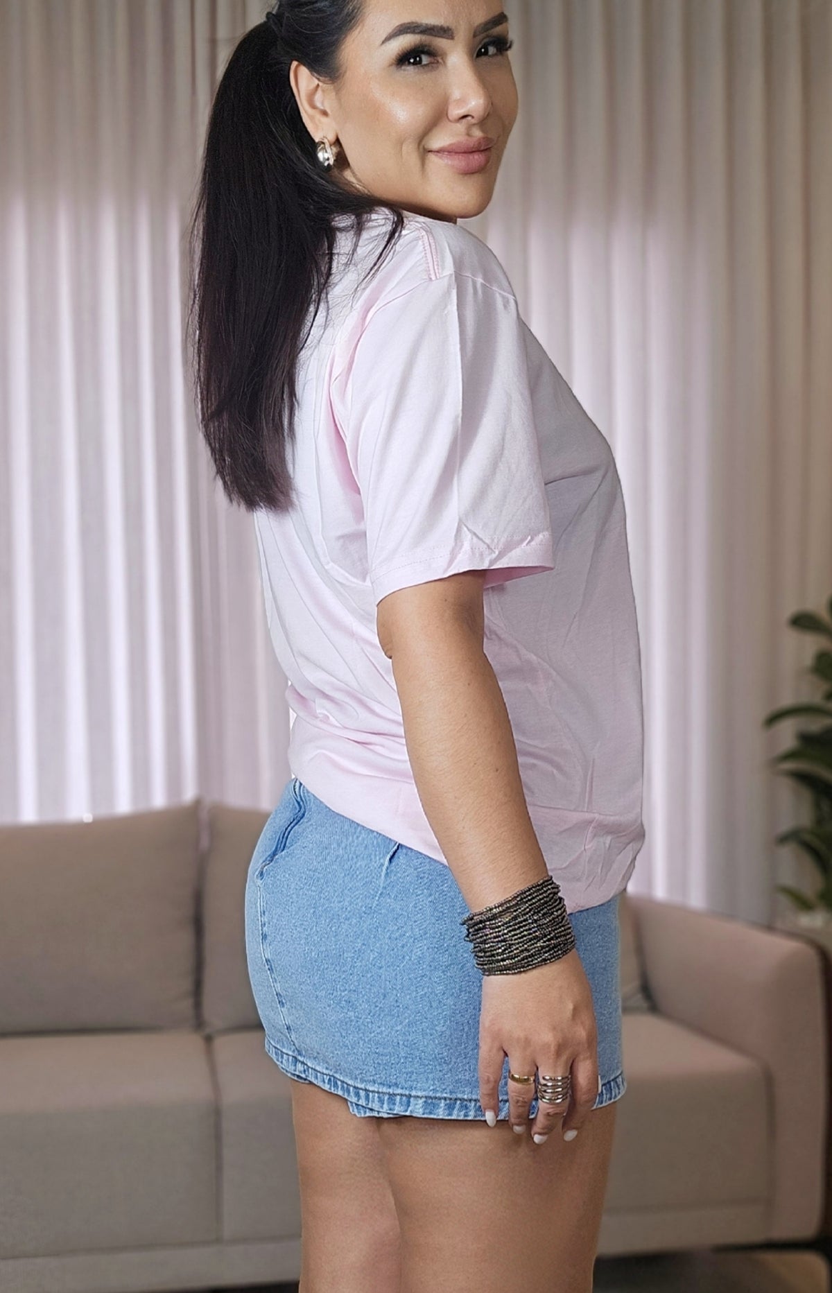 T-shirt Rosa Feminina em Algodão Premium com Caimento Leve e Toque Suave