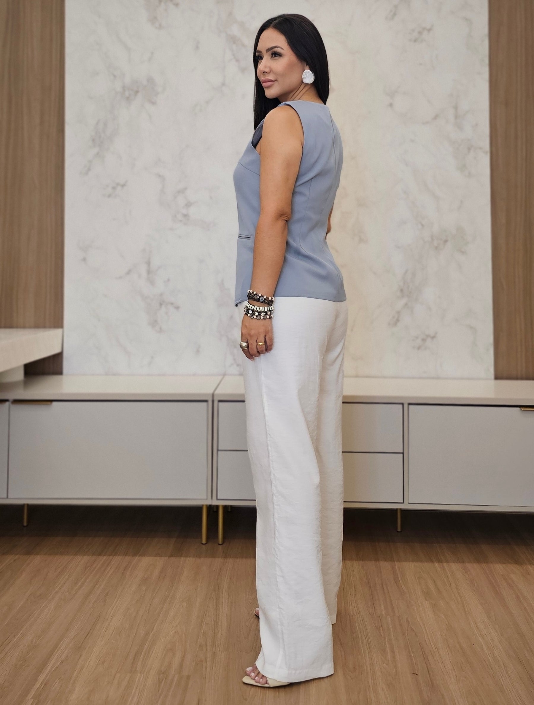 Calça feminina de alfaiataria e cós alto - Kátia