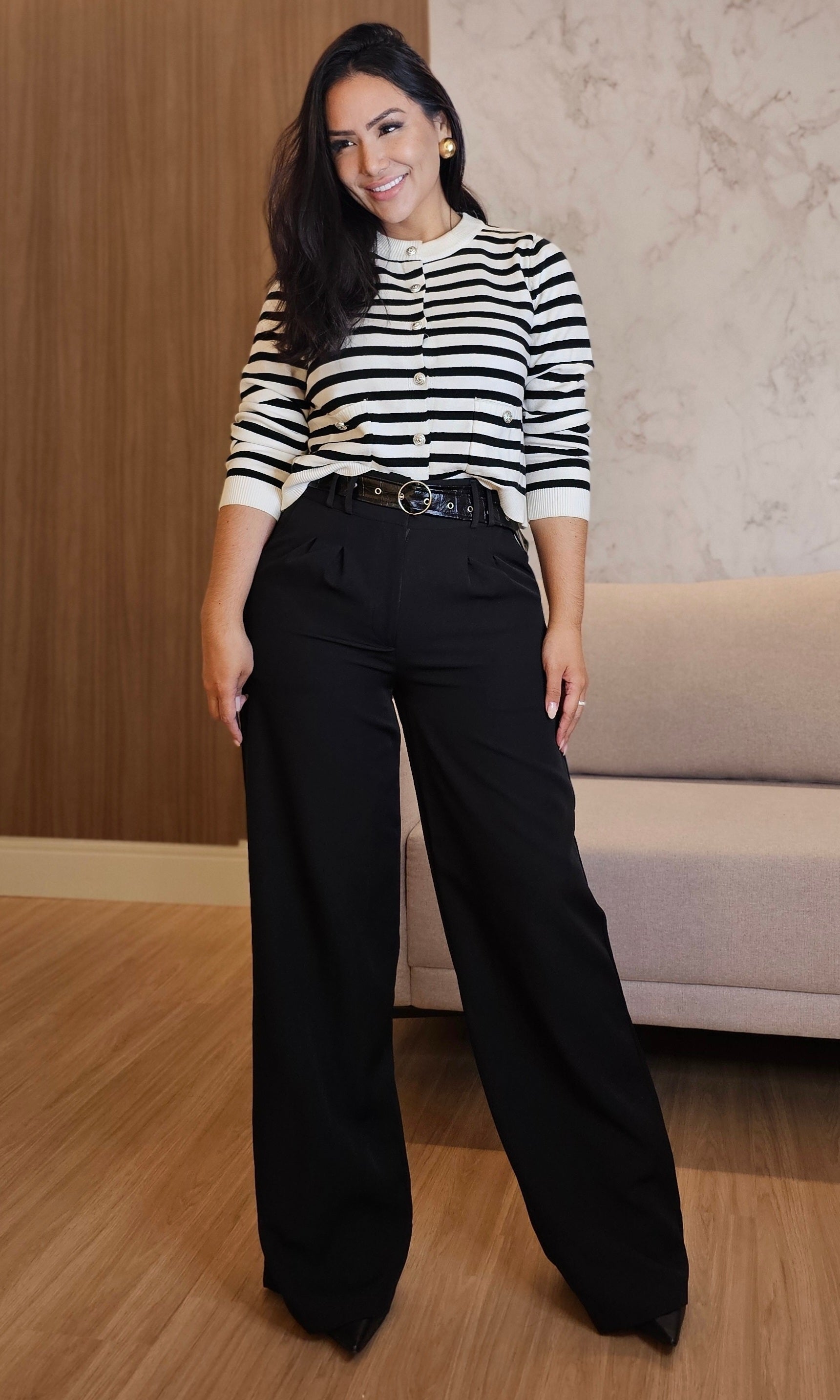 Cardigan Feminino Listrado em Modal Premium – Botões Funcionais