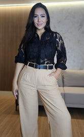 Calça Pantalona Feminina de Alfaiataria Nude – Caimento Impecável e Elegância Atemporal