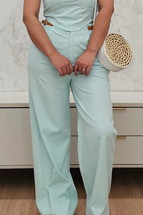 Calça Reta Feminina de Alfaiataria