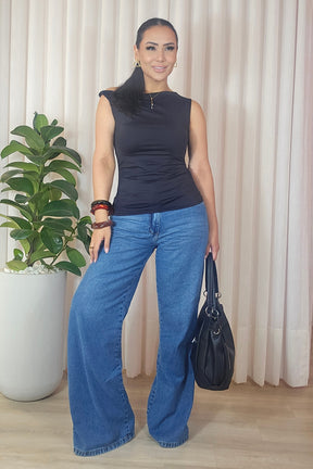 Blusa Assimétrica em Malha fria Premium com Elastano