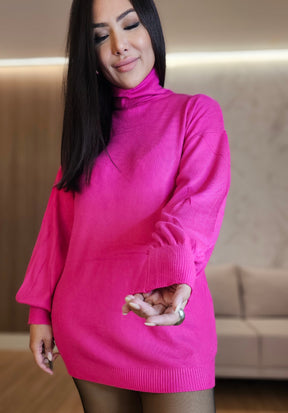Blusa Feminina Gola Alta Pink – Modelagem Versátil com Manga Bufante e Estilo Elegante