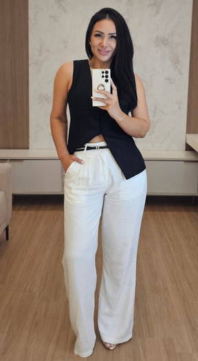 Blusa estilo colete feminina preta em alfaiataria com forro, botões encapados